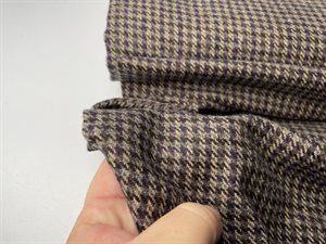 Beklædningsuld - brune toner med mørk lilla detaljer i hanefjed